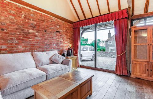 Stalisfield House | Flint Barn - Cottage