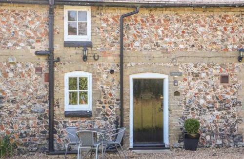 Swaffham House | Flint Cottage
