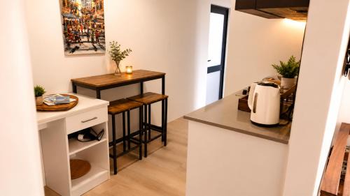 Westcliff Apartment | Flip-Flops studio