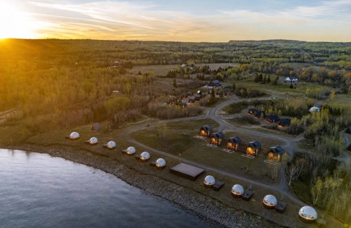Two Harbors House | Float Above Lake Superior in Large Dome 10 at The Harbors