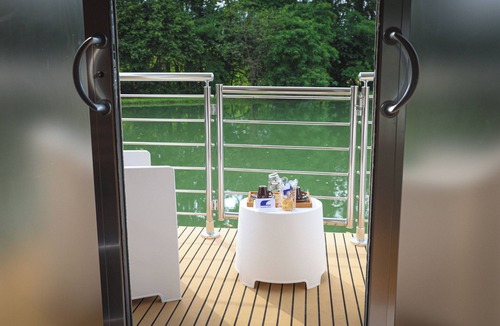 Robassomero Boat Rental | FLOATING DREAM