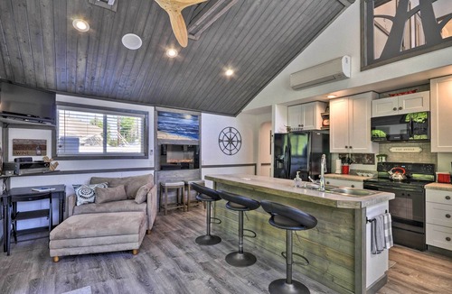 Vancouver House | Floating Home on Columbia River w/Provided Kayaks