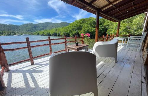 Karimun Jawa House | Floating Paradise