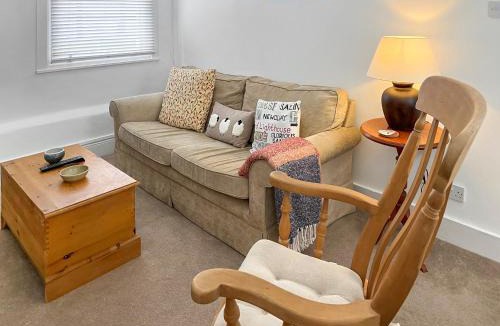 Eye House | Flock Cottage