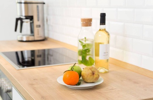 Moabit Apartment | Floor 2 (Apt. 4 + 5) 195 SQM & 5 BR/ENTIRE FLOOR: MAX 21 PERSONS