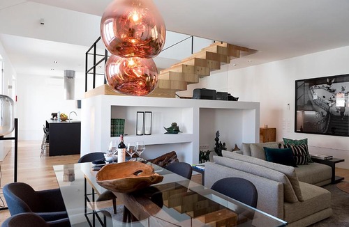 Martires Apartment | Flora Chiado Apartments