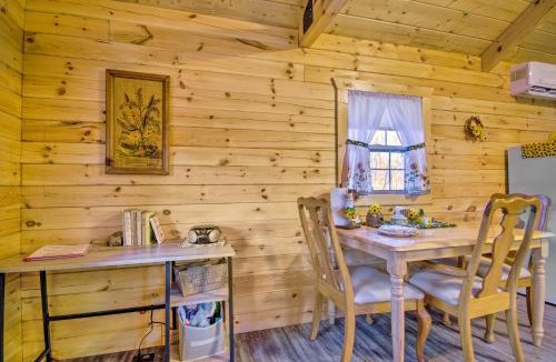 Florence House | Florence Cabin w/On-Site Creek!