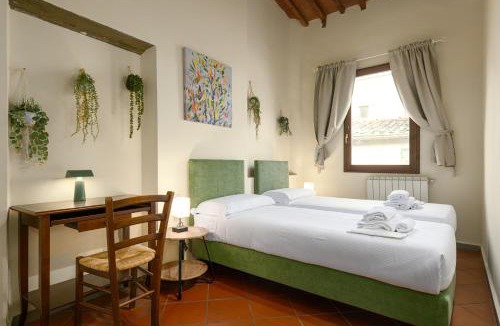 Santo Spirito Apartment | Florence Slow-Life Flat in Oltrarno
