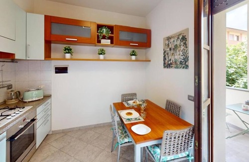 Isolotto Apartment | Florence tramway apartment
