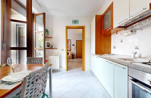 Isolotto Apartment | Florence tramway apartment
