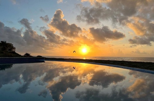 Deerfield Beach House | Florida Beach Retreat: Amazing Pool-Saltwater Heat, 4BR, 2 King Beds, 5 Stars