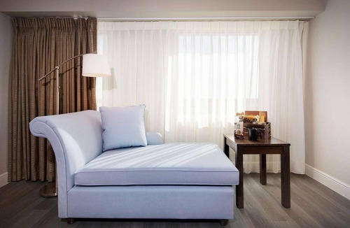 Orlando Hotel | Florida Hotel & Conference Center in the Florida Mall