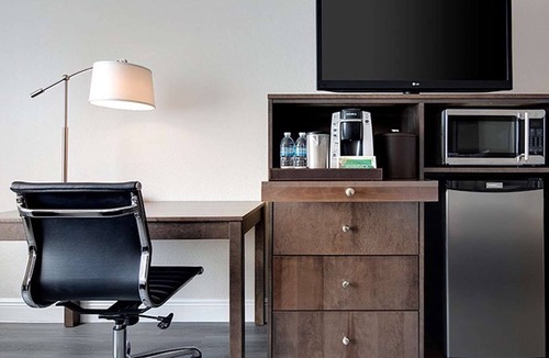 Orlando Hotel | Florida Hotel & Conference Center in the Florida Mall