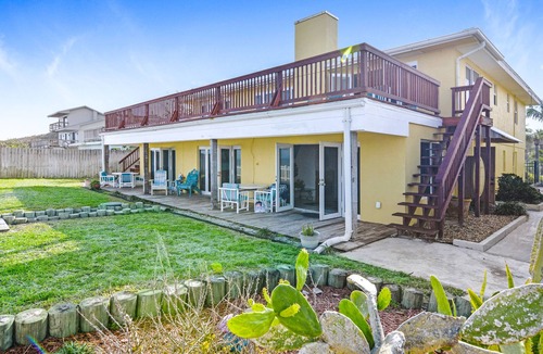 Melbourne Beach House | Floridana Beachfront Townhouse North Unit
