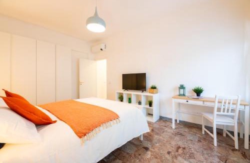 Prenestino-Centocelle Apartment | Flower Apartment