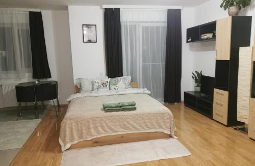 Floresti Apartment | Flower Apartment