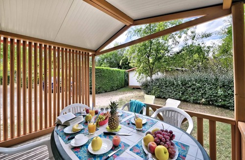 Mantaille Ski Chalet | Flower Camping La Chataigneraie * - Chalet Comfort 25m2 (2 bedrooms) + covered terrace 5 people