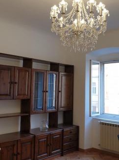 Roiano-Gretta-Barcola-Cologna-Scorcola Apartment | FLOWERS HOUSE - LA CASA DEI FIORI