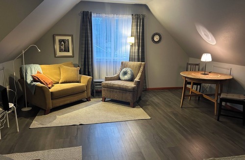 Genesee Apartment | Fog & Nook Loft