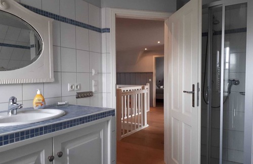 Suderende Cottage | Föhrhaus, detached house, articulated turning