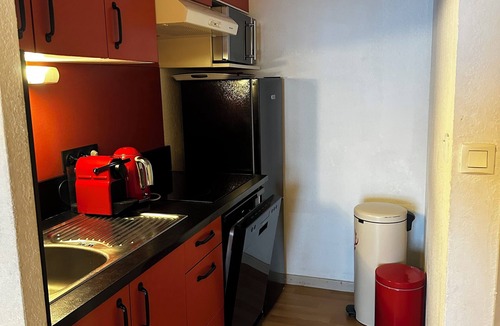 Font-Romeu-Odeillo-Via Apartment | Font-Romeu: large T4 in residence with magnificent view of valley and mountains