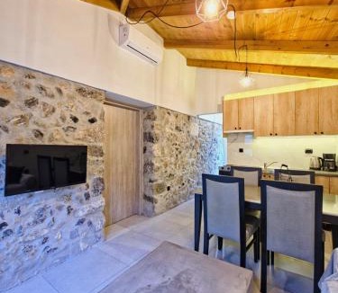 Spilion Apartment | Fontana Leone