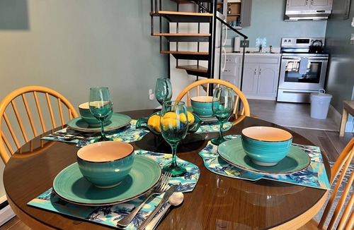 Ogunquit Condo | Footbridge Escape A Comfy Condo w/Pool, the Beach, Perkins Cove