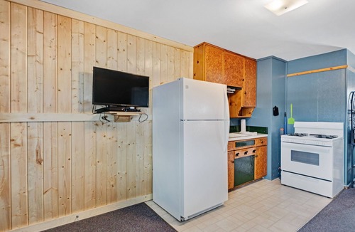 South Fork Cabin | Foothills Lodge 7 - South Fork
