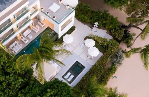 Old Trees Bay Villa | Footprints (5 bedroom)