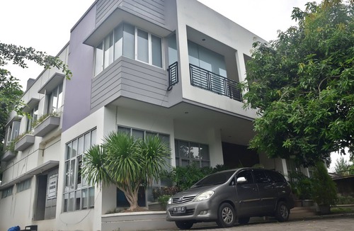 Mataram Hostel | Footprints Backpacker - Hostel