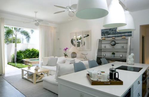Mount Standfast House | Footprints by Blue Sky Luxury