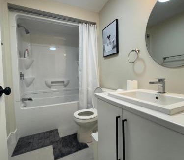 Moncton Apartment | Footprints Luxury Suite