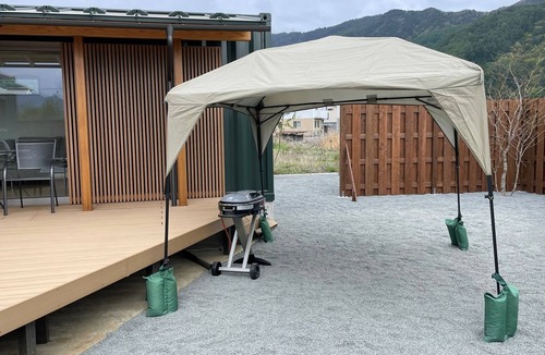 Fujikawaguchiko RV Rental | For 4 peopleWood deck BBQ planGlamping standar/Minamitsuru District Yamanashi