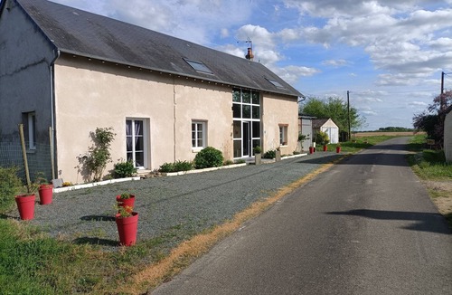 Thilouze Villa | For a long weekend or a vacation in the countryside.