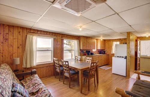 Puposky House | For Anglers & Boaters! Beachfront Gull Lake Cabin