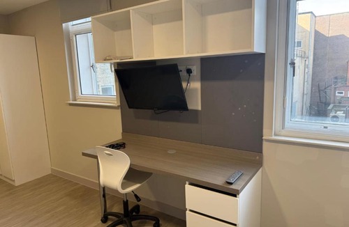 Newcastle-upon-Tyne Apartment | For Students Only - Metrovick House in Newcastle
