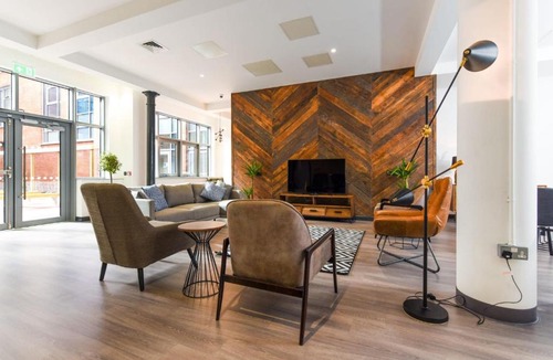Belfast Central District Apartment | For Students Only - Accommodations in Belfast