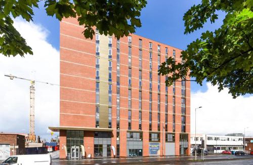 Cathedral Quarter Apartment | For Students Only at Great Patrick Street