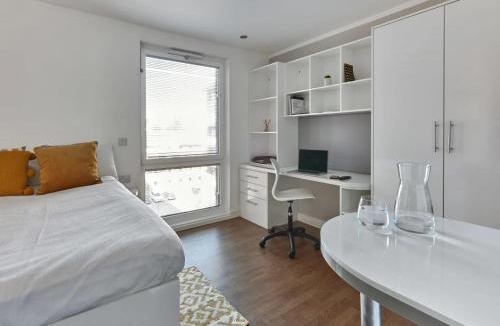Hope Street Apartment | For Students Only Hope St near Liverpool Central Station