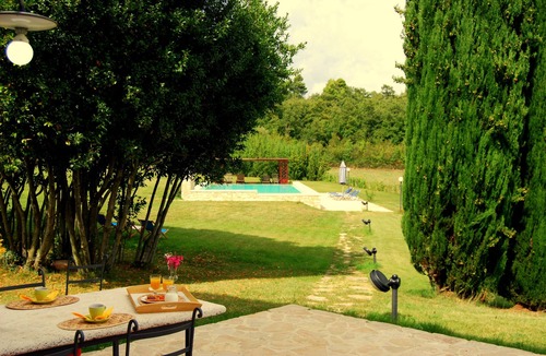 Acqua Loreto Villa | For your holiday totally 'green' and hidden from the chaos