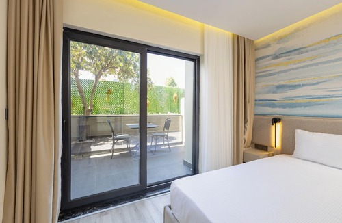 Muratpasa Hotel | Fora Inn Lara