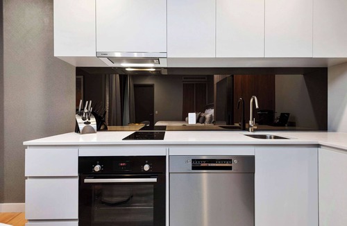 Applecross Apartment | Forbes Accessible Accommodation*Studio Apartment*