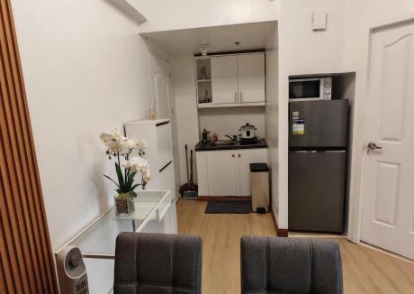 Bonifacio Global City Apartment | Forbes Town