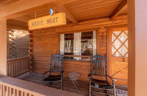 Christopher Creek House | Forest Cabin 2 Birds Nest