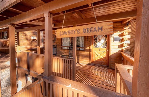 Christopher Creek House | Forest Cabin 4 Cowboys Dream