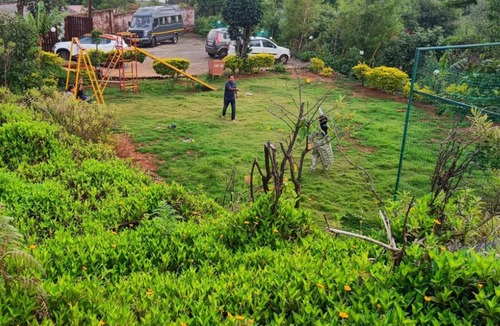 Mahabaleshwar Bed & Breakfast | Forest Cottage