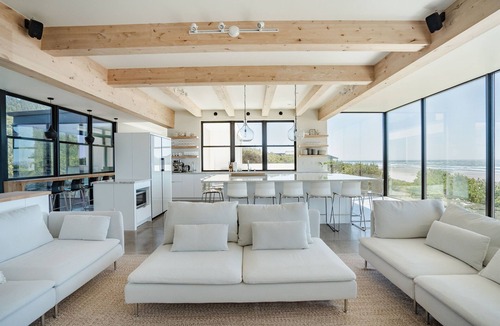 Tierra Del Mar House | Forest Edge Beach House: New Oceanfront Luxury