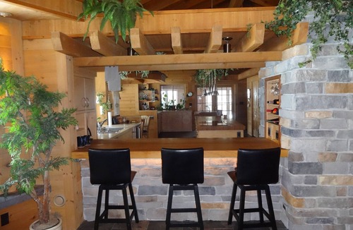 Watersmeet Bed & Breakfast | FOREST GARDENS GETAWAY B&B