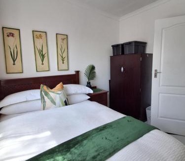 Durban North Apartment | Forest Green Unit 2