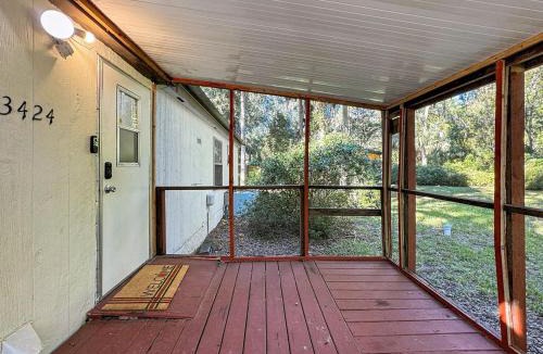 Citra House | Forest Hideaway Screened Porch Grill